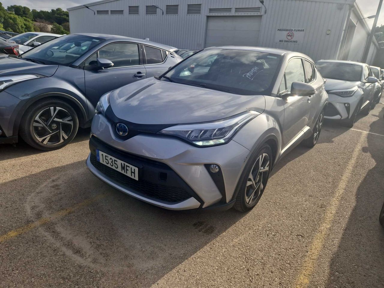 Nissan qashqai km0 2023  de segunda mano - toyota c-hr 2023 /