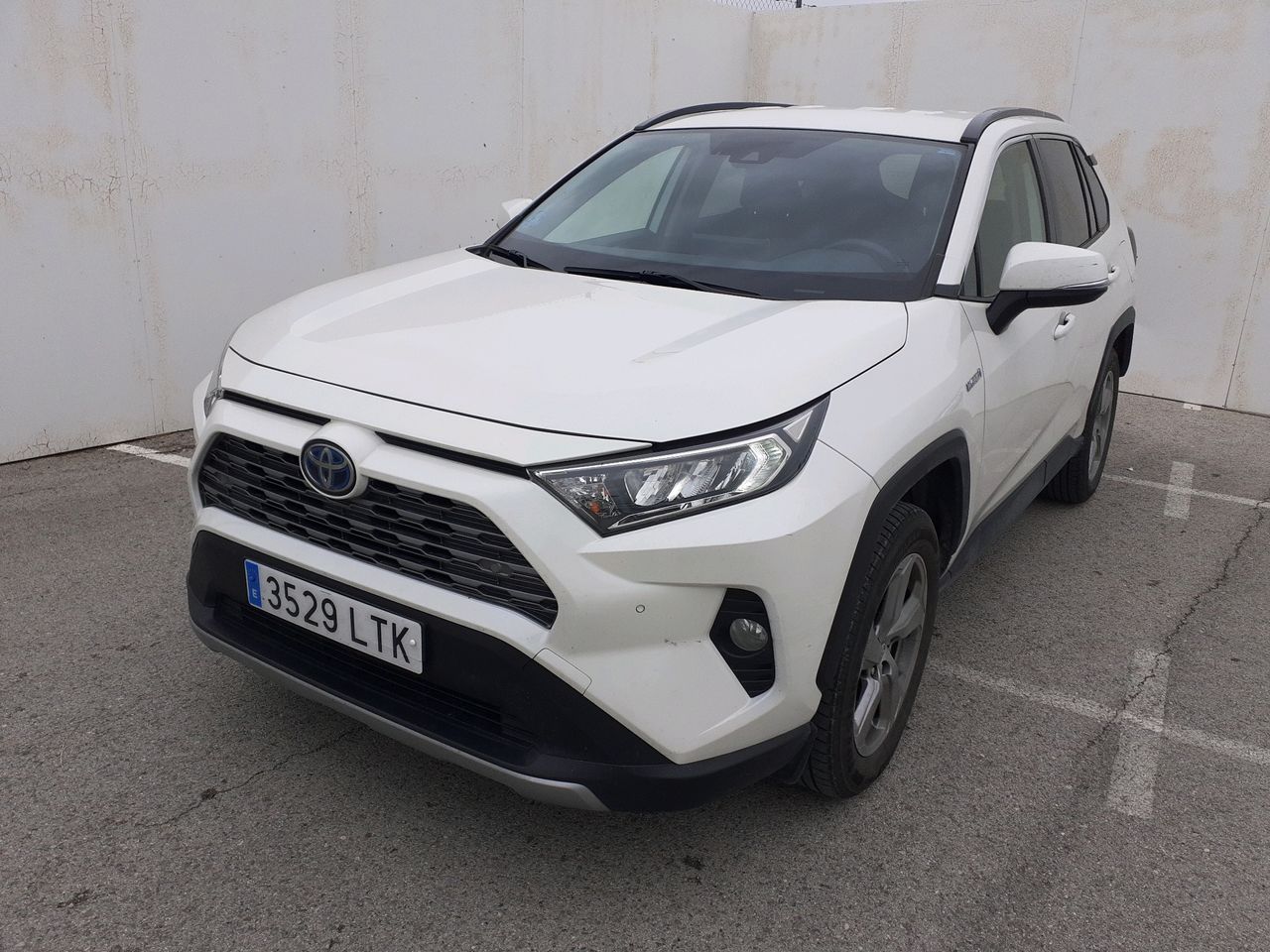 Toyota Rav4 2.5l 220H Advance