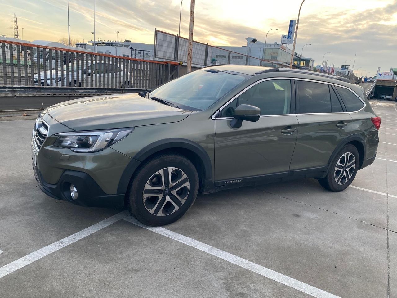 Subaru Outback 2.5i Sport CVT Lineartronic AWD