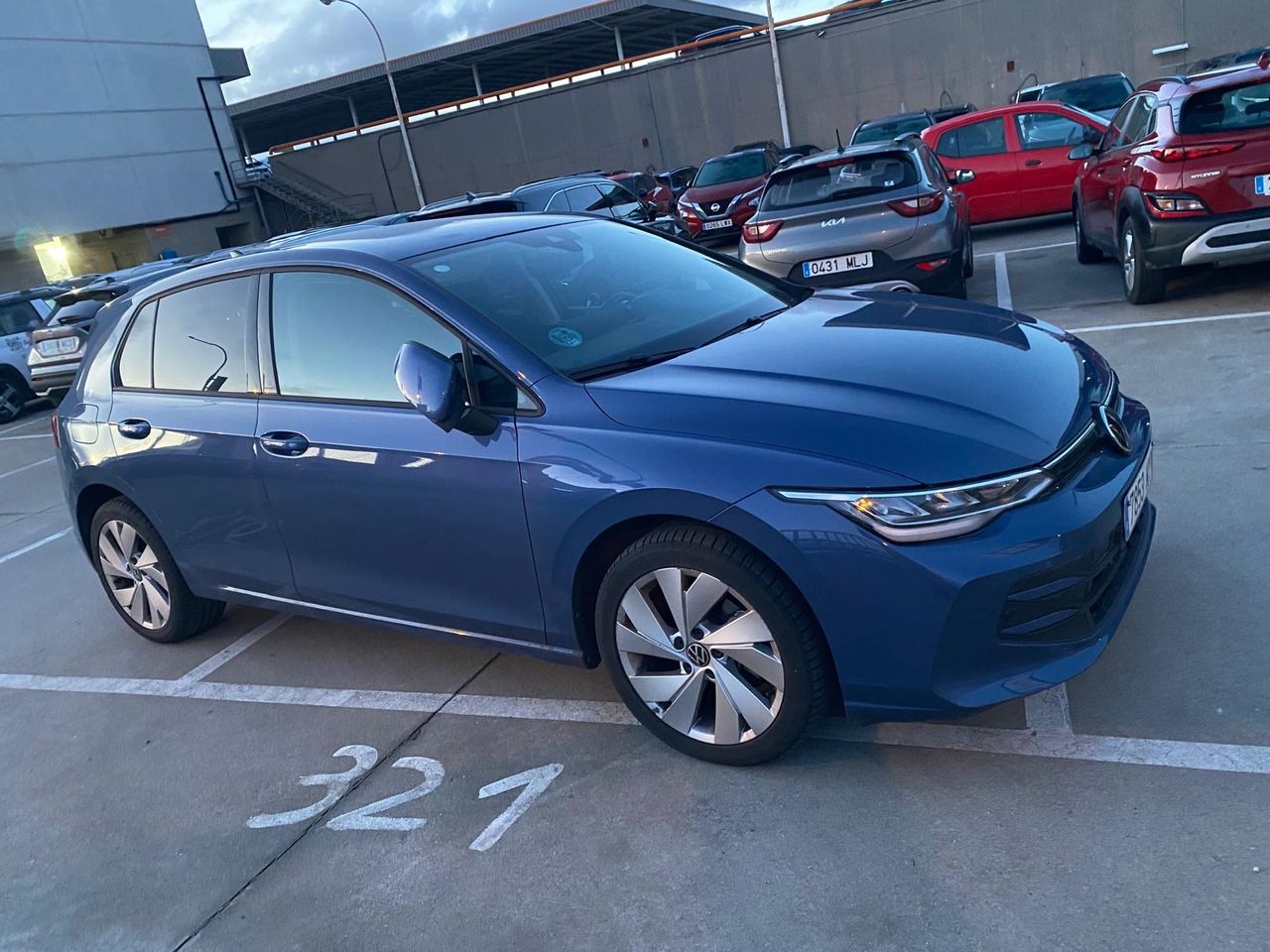 Volkswagen Golf "Más" 1.5 TSI 85kW (115CV)