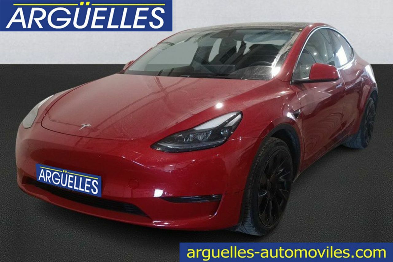 Foto tesla model y 2022 /