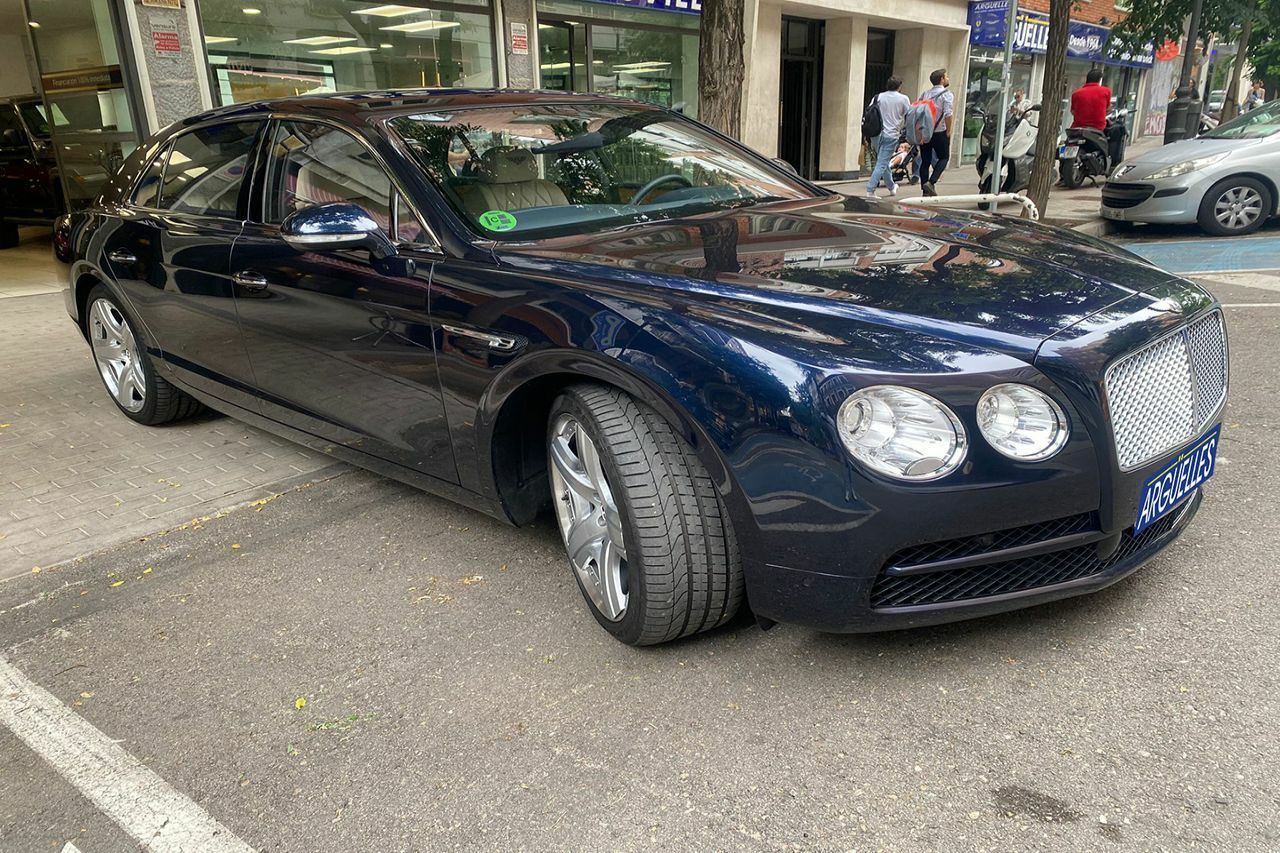 bentley flying spur 2015 / foto grande (2)