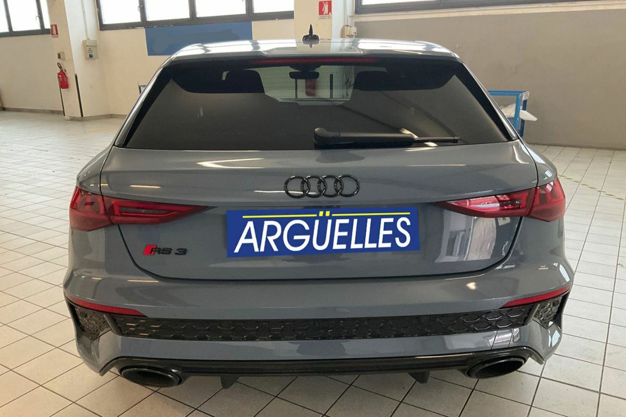 audi rs3 2022 / foto grande (3)