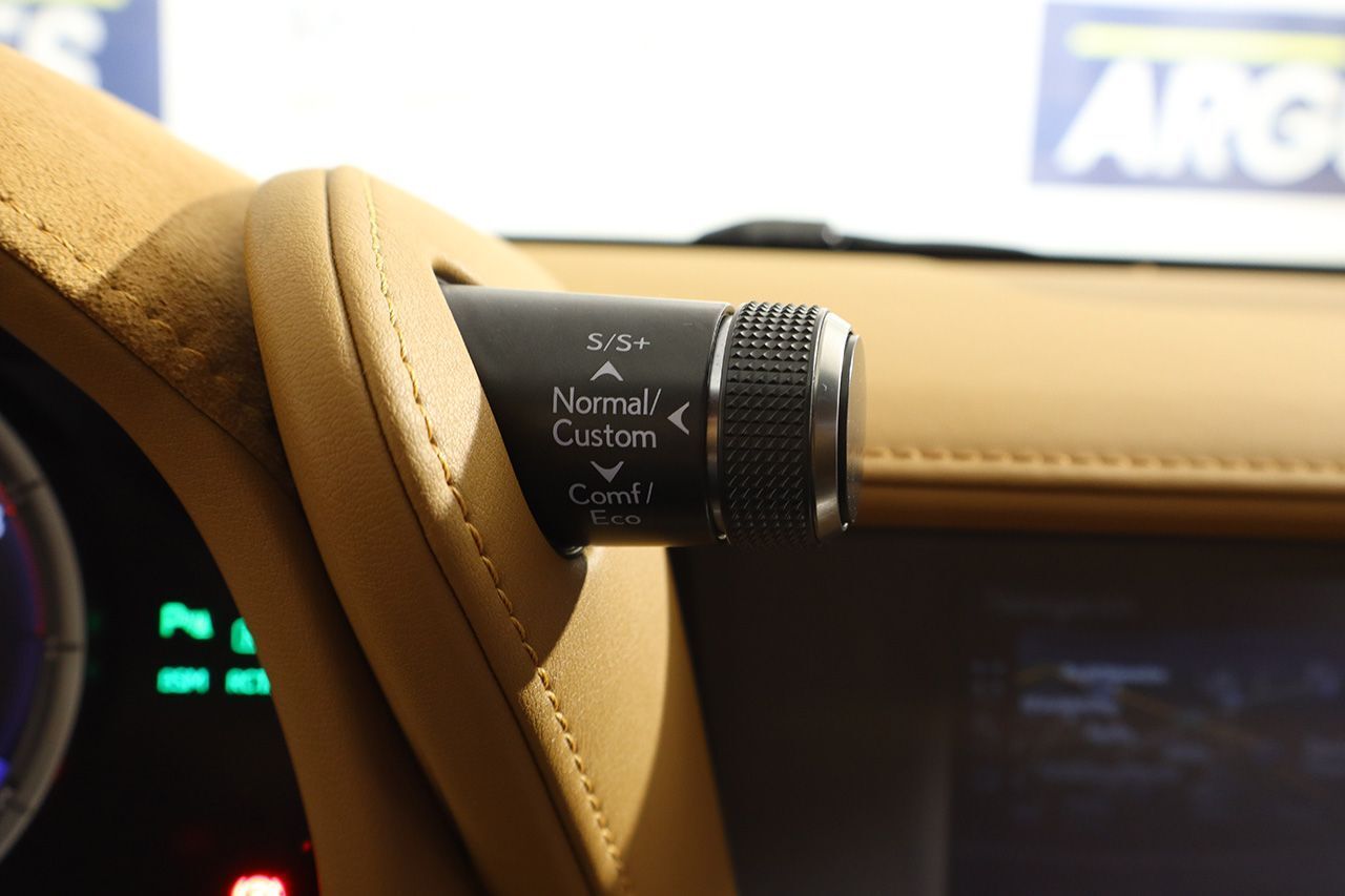 Lexus LC 500h Sport 360cv - foto 37