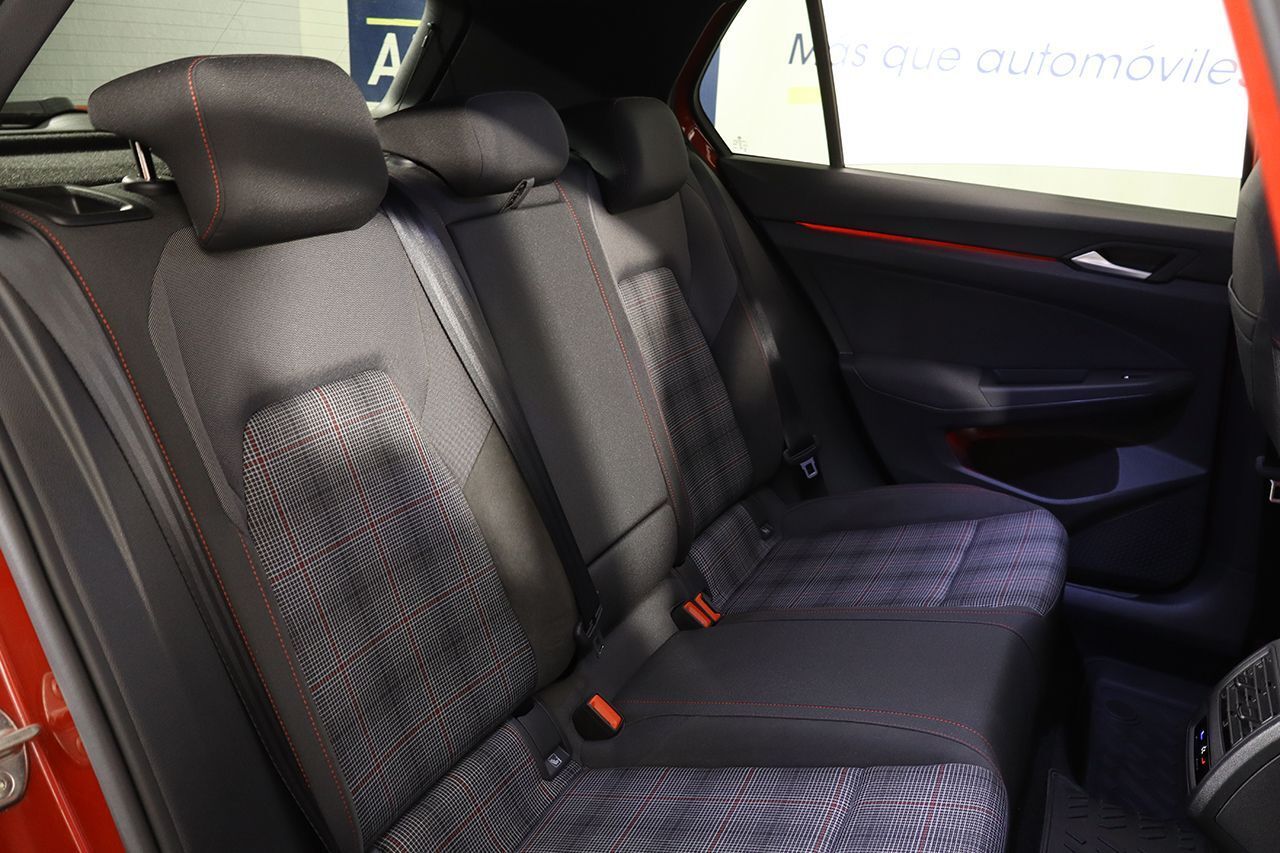Volkswagen Golf GTI 2.0 TSI 245cv DSG - foto 10