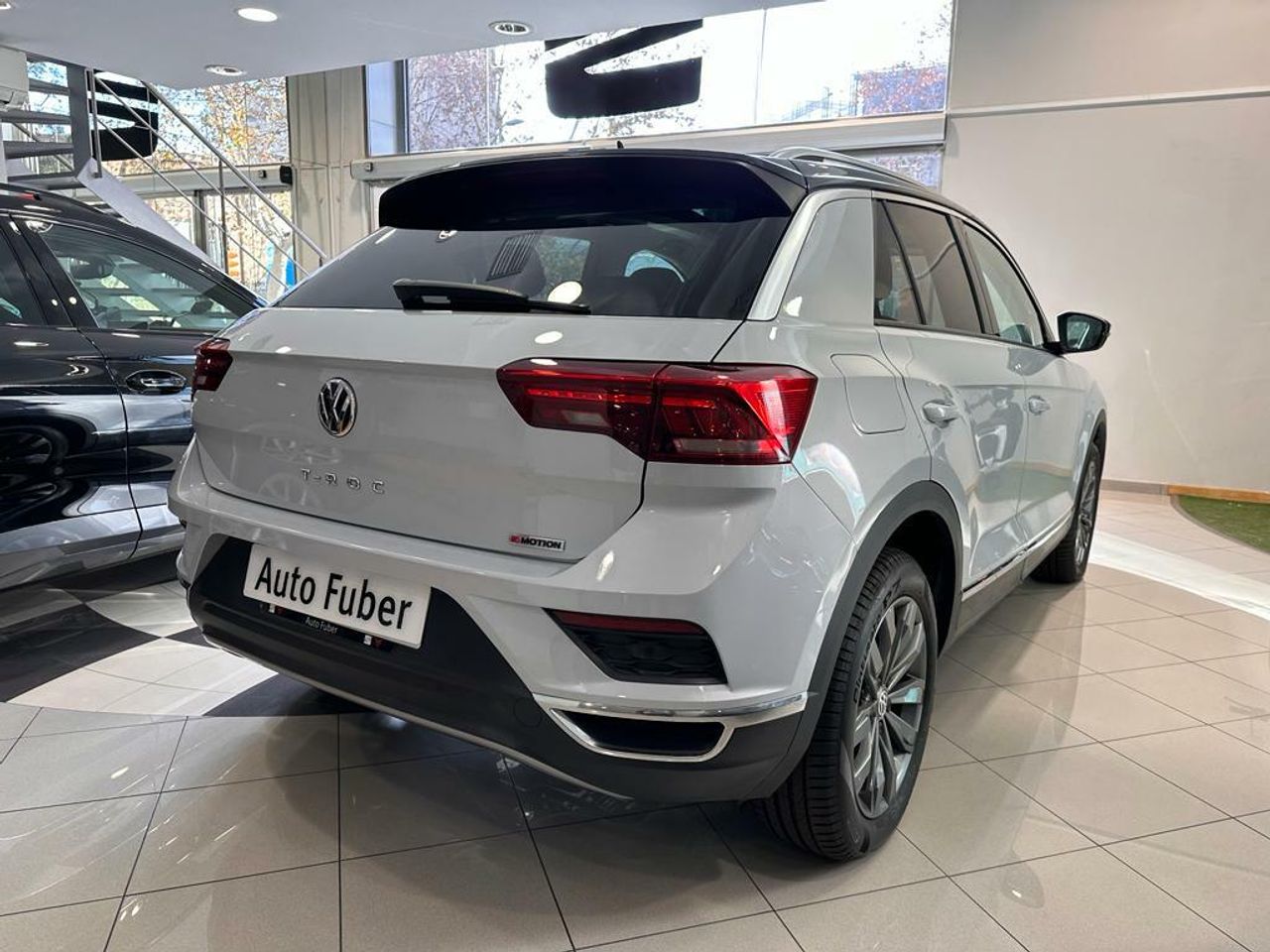 volkswagen t-roc 2018 / foto grande (2)