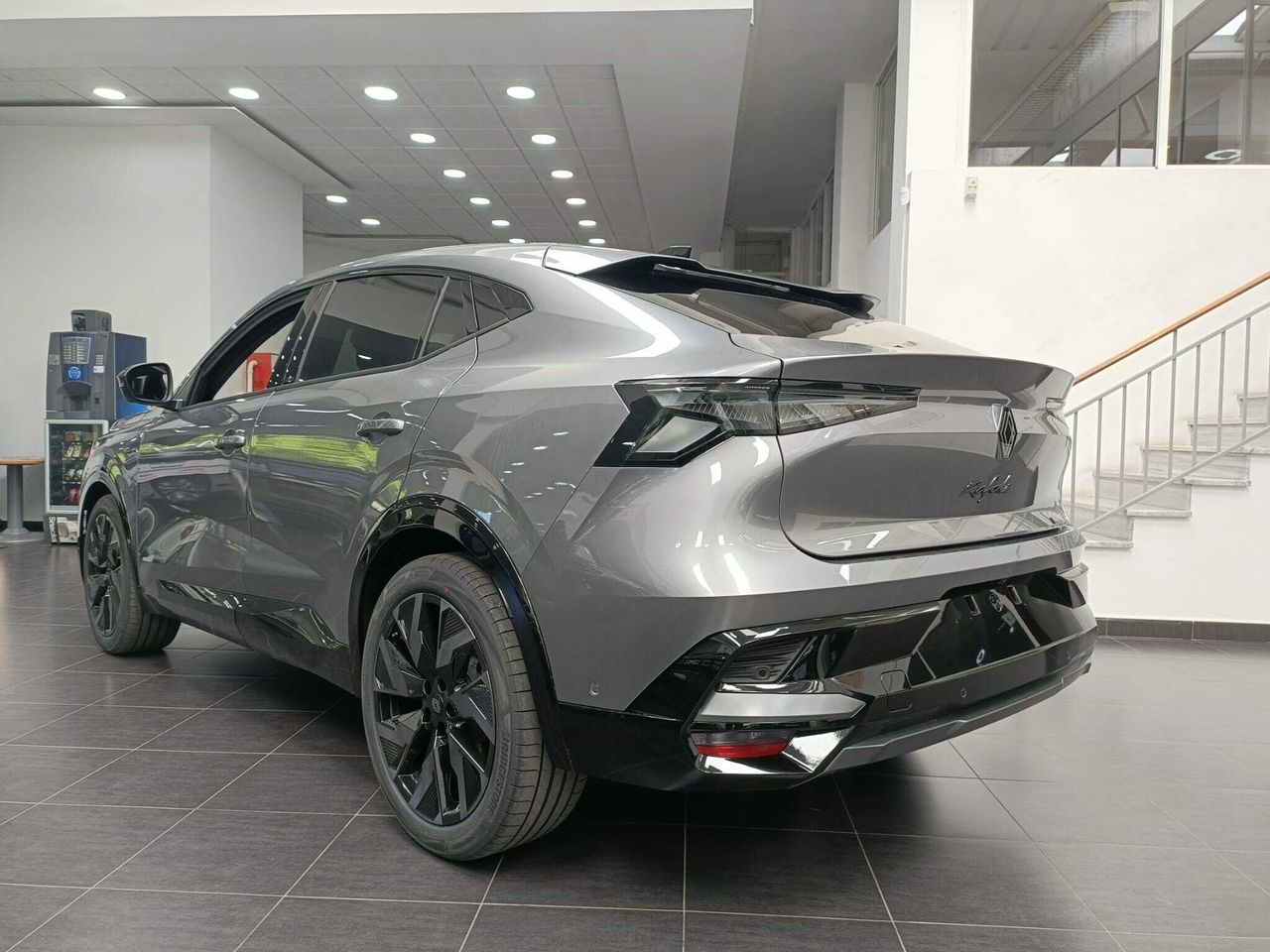renault rafale 2024 / foto grande (2)