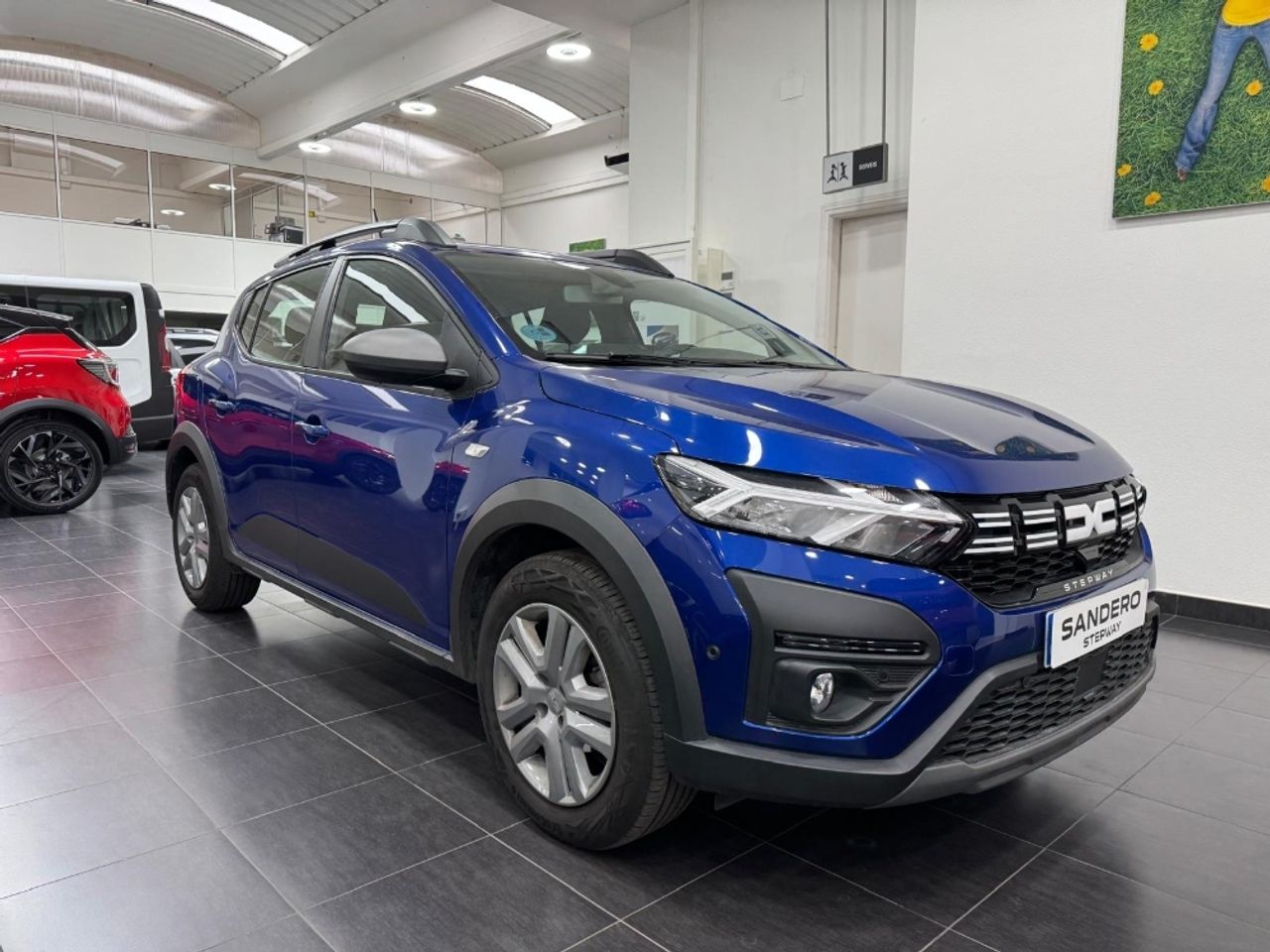 Renault clio 5 plazas  de segunda mano - dacia sandero 2023 /