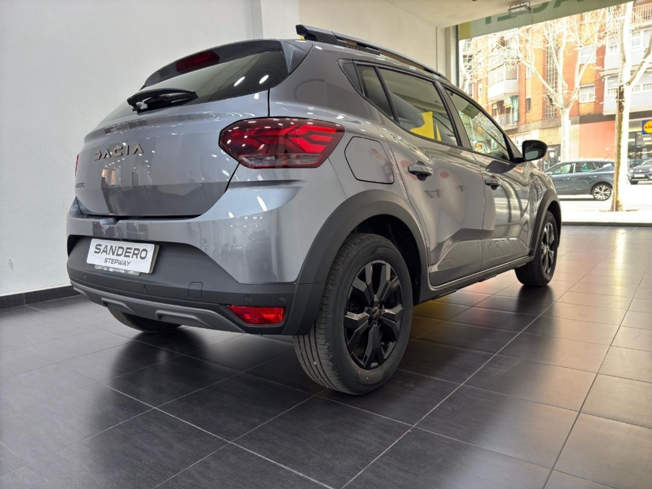 dacia sandero 2025 / foto grande (2)