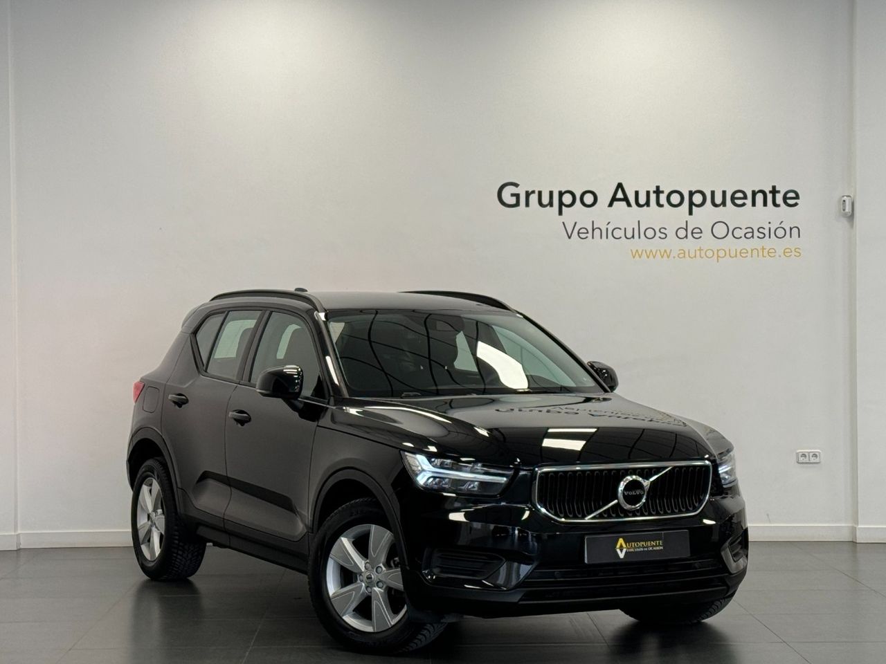 Renault kangoo con motor diesel  de segunda mano - volvo xc40 2019 /