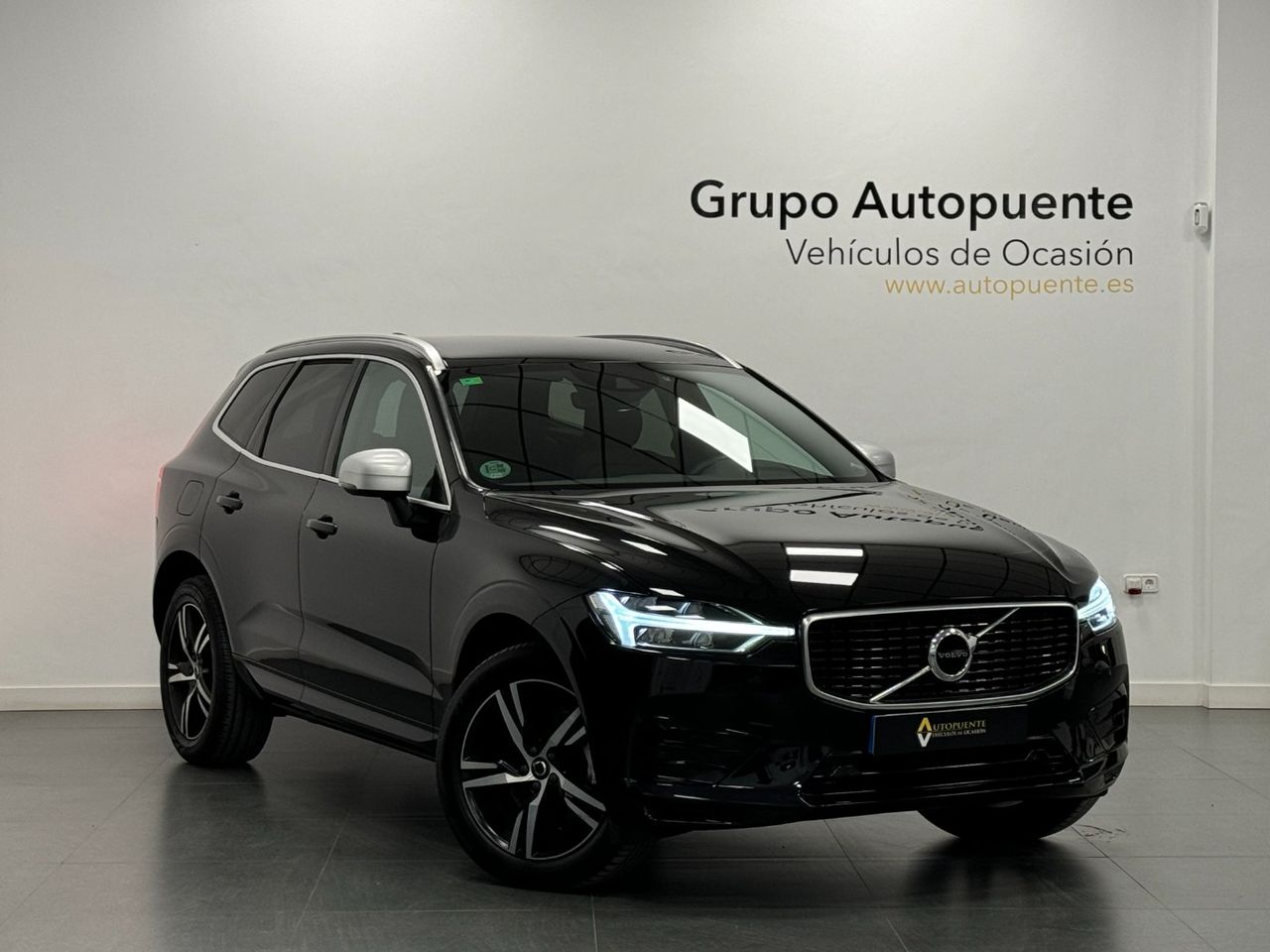 Volvo xc60 20 d4 rdesign auto 5p  de segunda mano - volvo xc60 2019 /