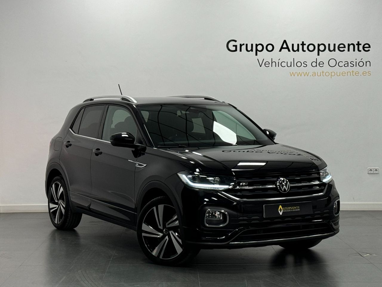 Tiguan 15tsi  de segunda mano - volkswagen t-cross 2023 /