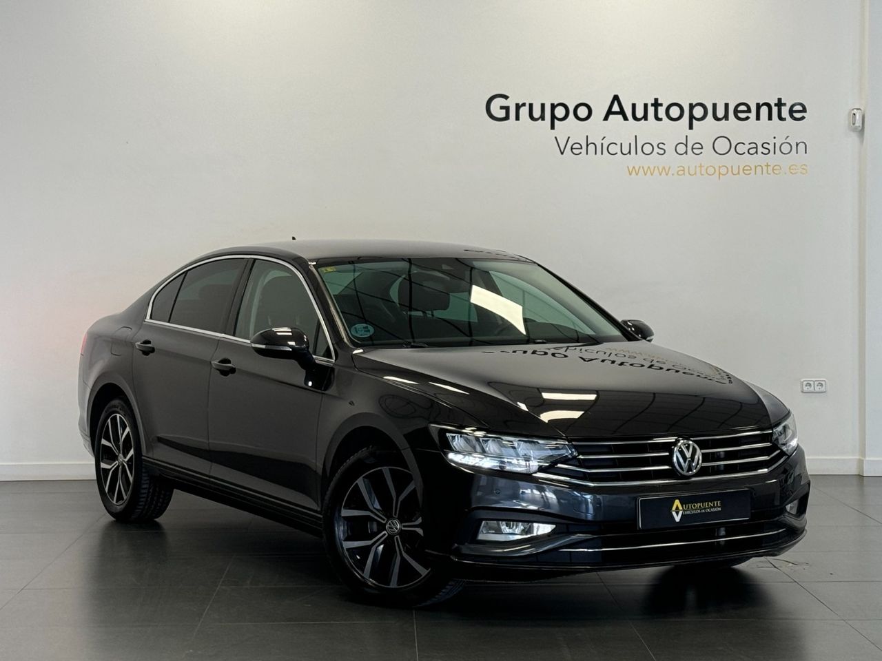 Renault megane sensores aparcamiento  de segunda mano - volkswagen passat 2020 /