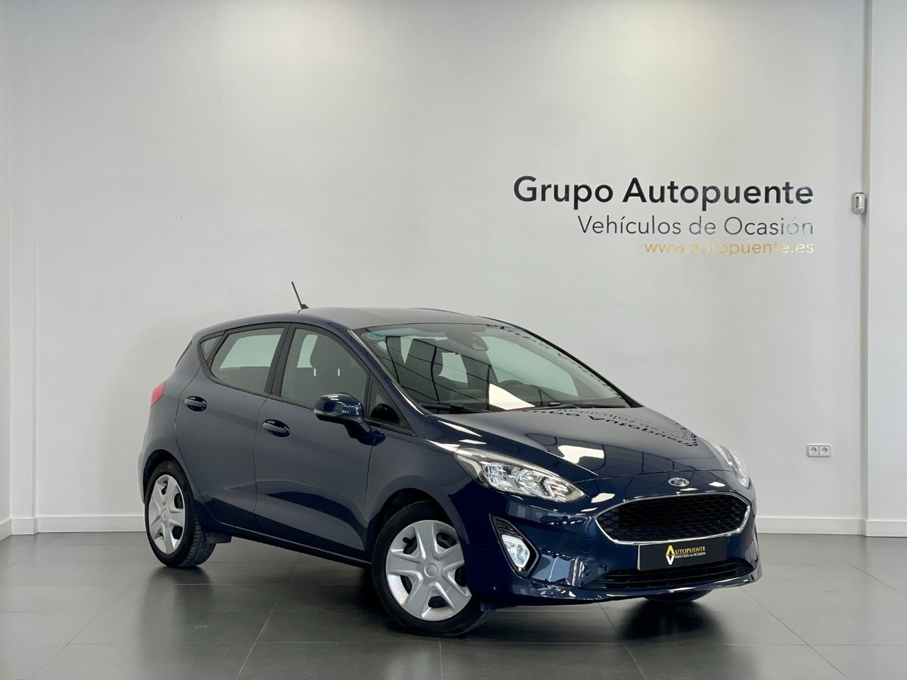 Piso excelente recien  de segunda mano - ford fiesta 2021 /