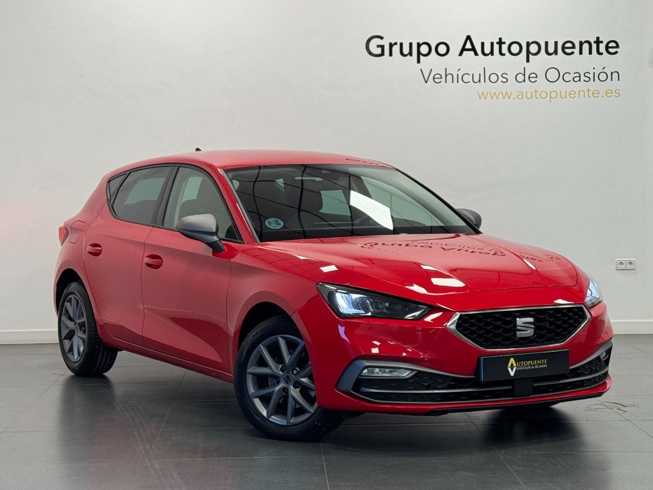 Local excelente  de segunda mano - seat leon 2020 /