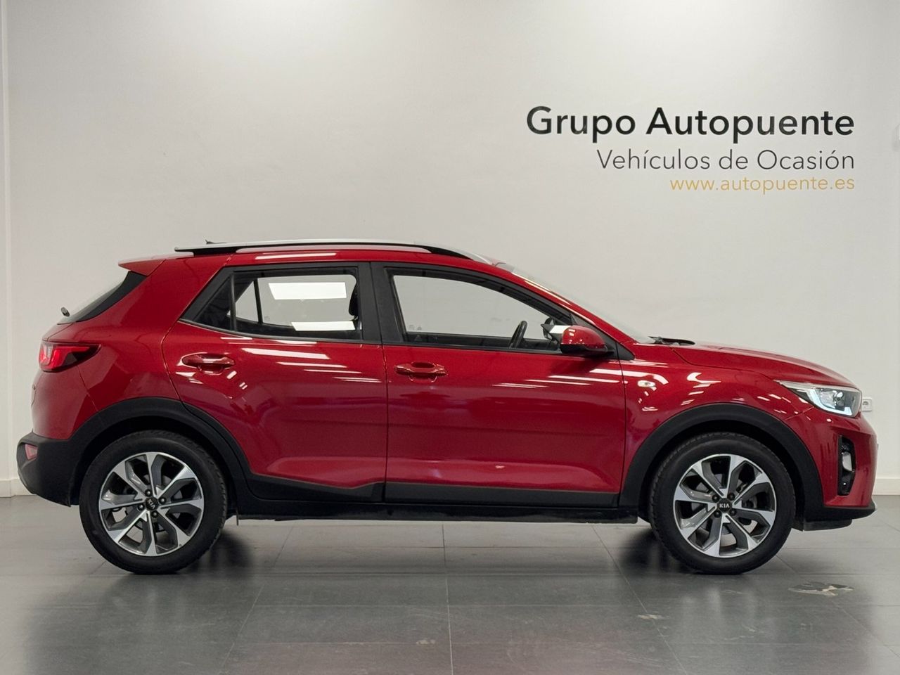 kia stonic 2018 / foto grande (2)