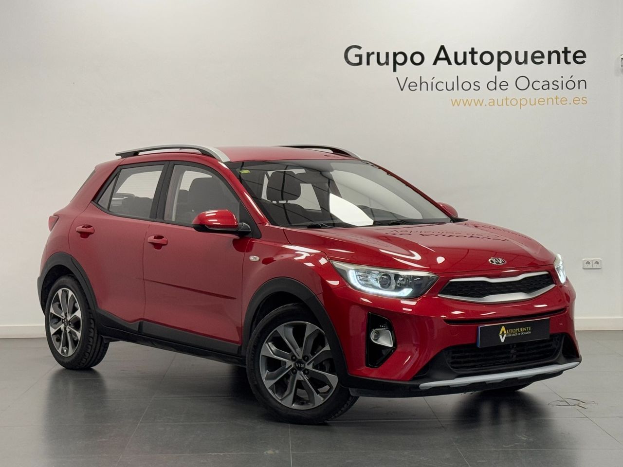 Tarotistas excelente  de segunda mano - kia stonic 2018 /