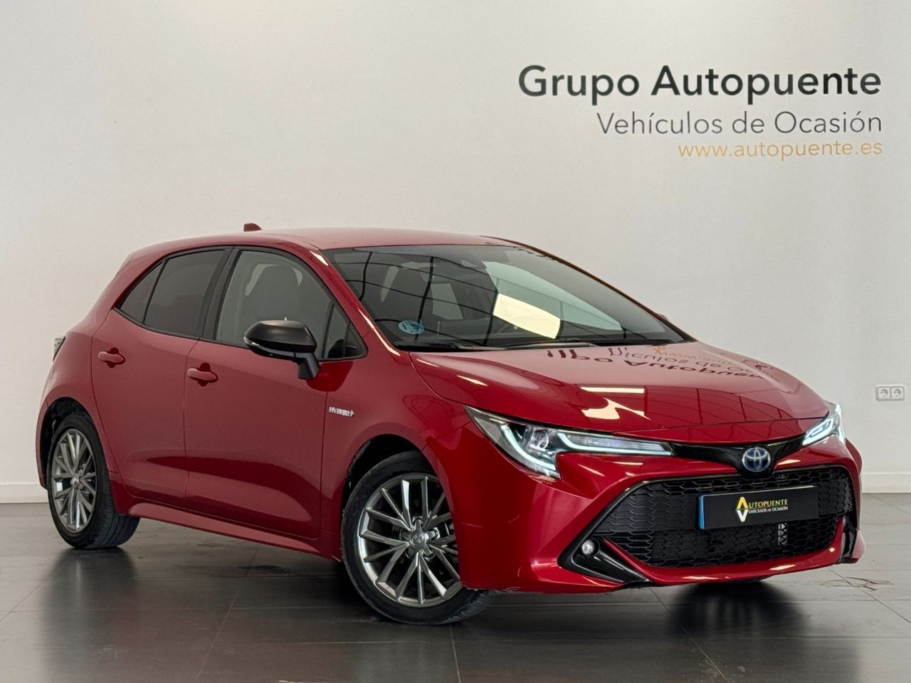 Cargador usb  de segunda mano - toyota corolla 2019 /