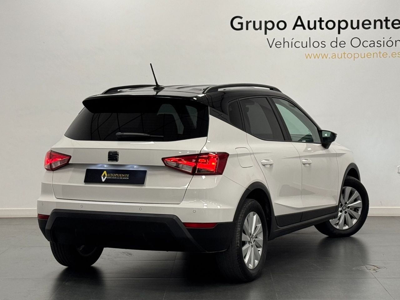 seat arona 2020 / foto grande (3)