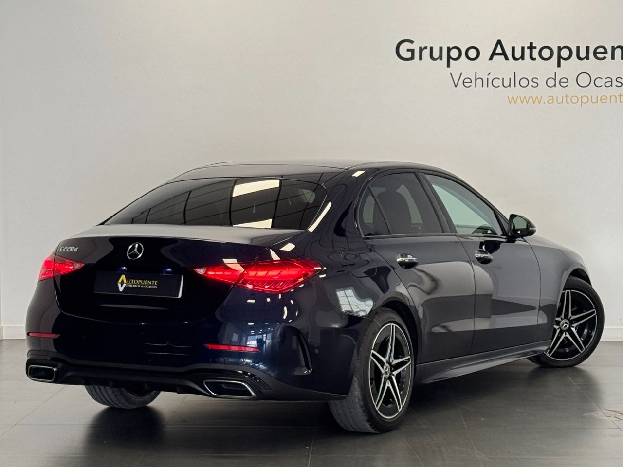 mercedes clase c 2022 / foto grande (3)