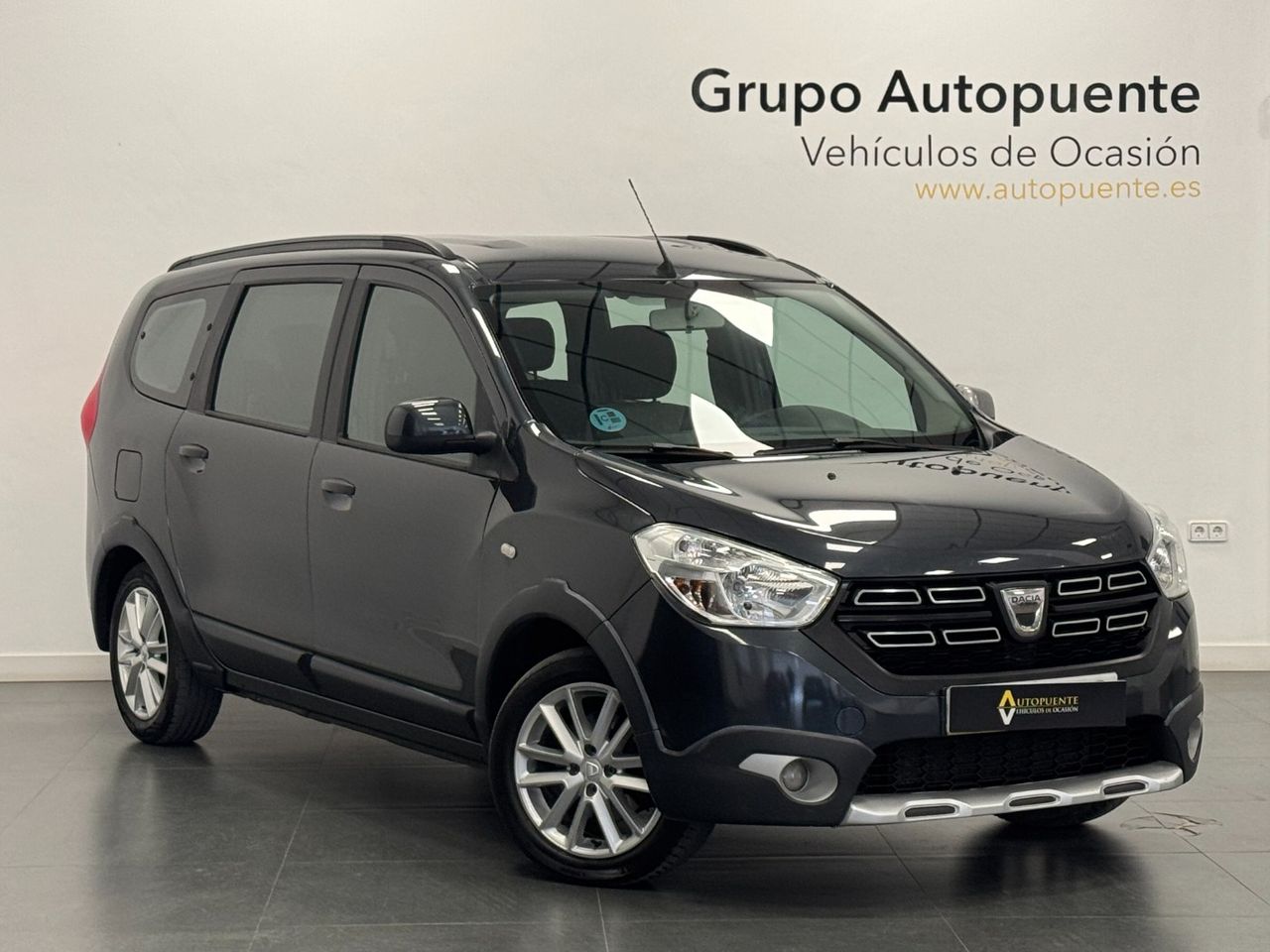 Dacia lodgy blanco 5 puertas  de segunda mano - dacia lodgy 2022 /