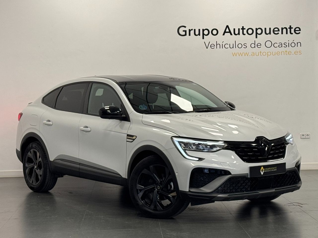 Foto renault arkana 2023 /
