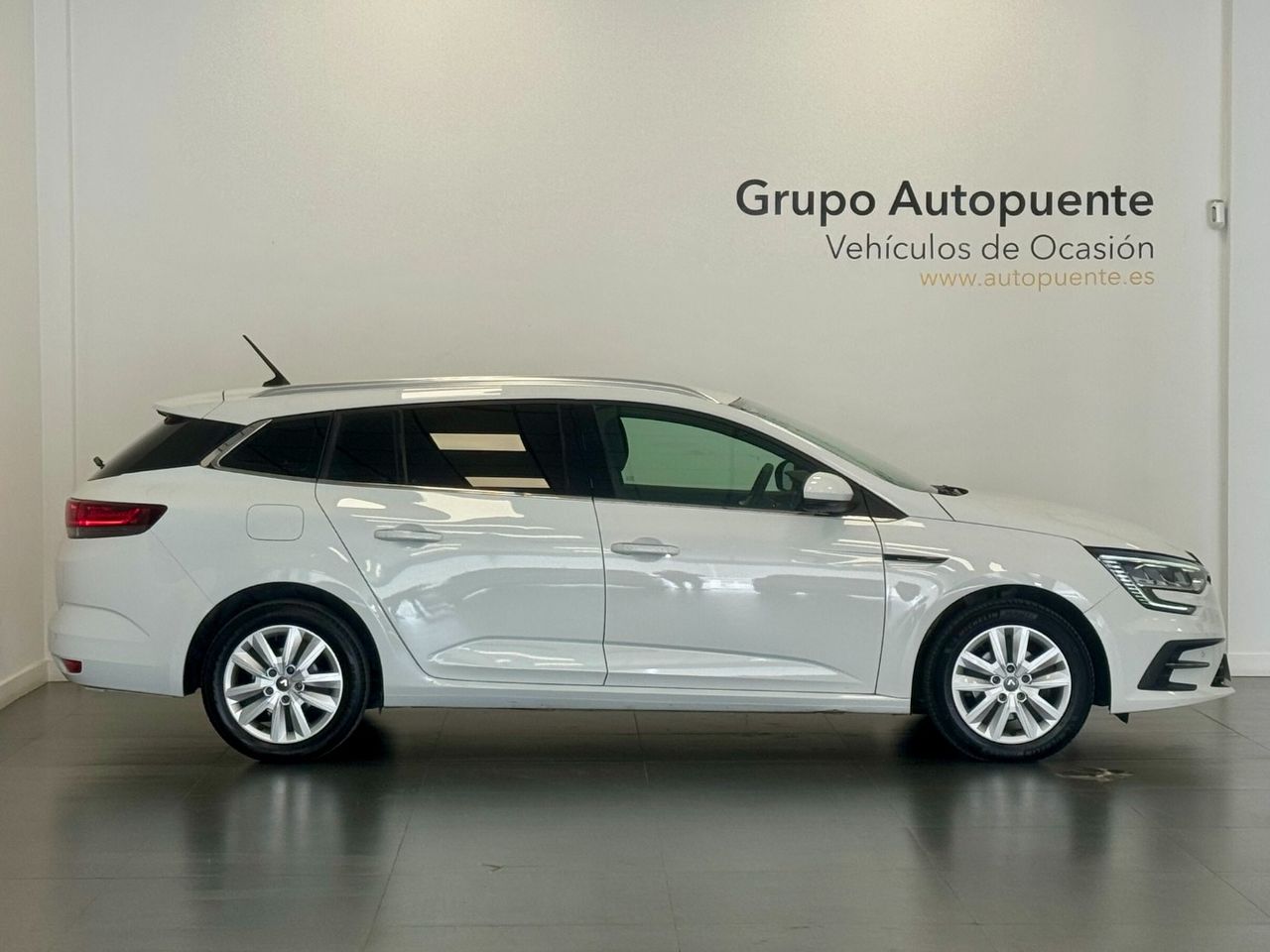 renault megane 2021 / foto grande (2)