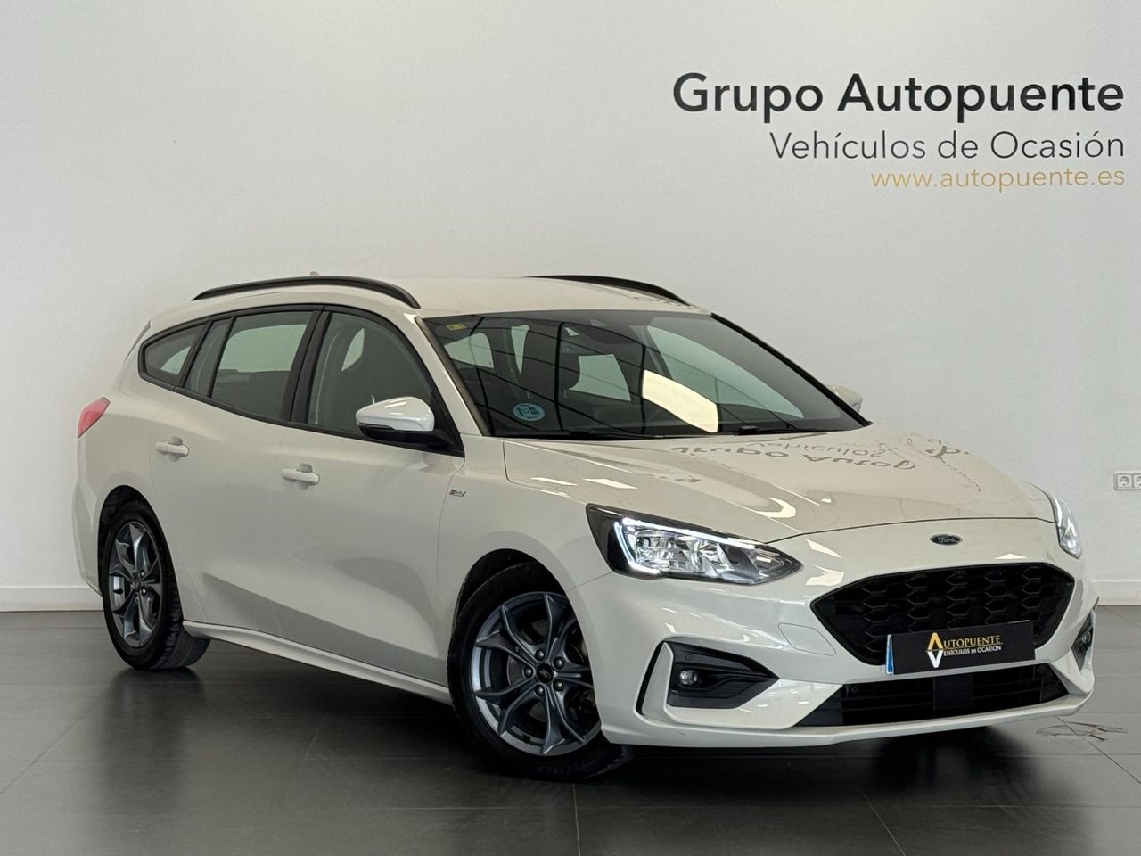 Foto ford focus 2020 /