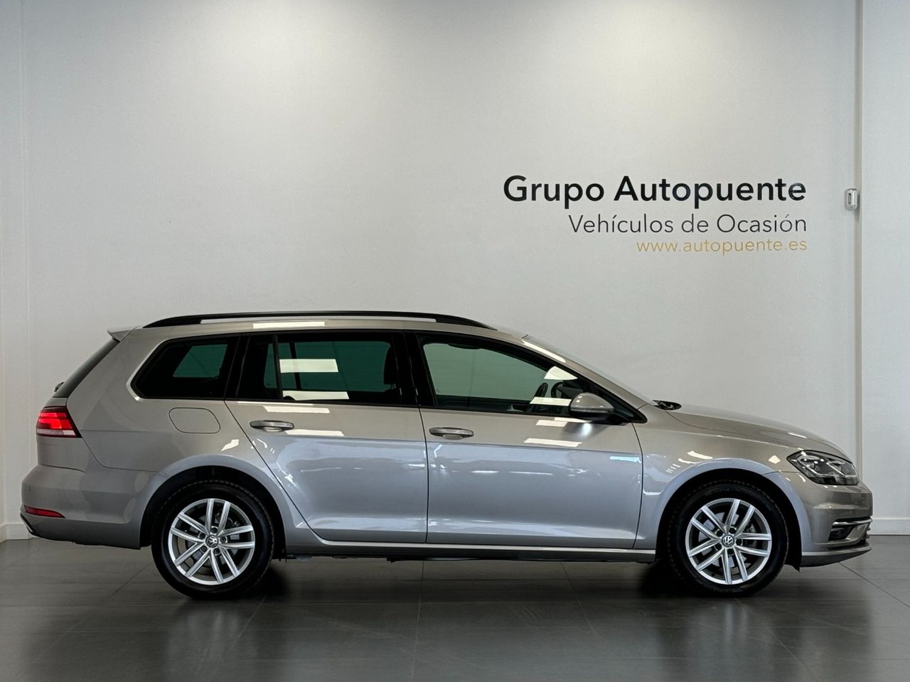 volkswagen golf 2019 / foto grande (2)