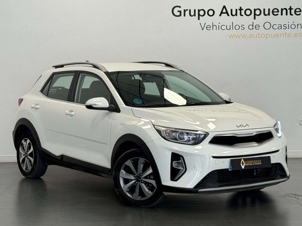 Foto kia stonic 2023 /