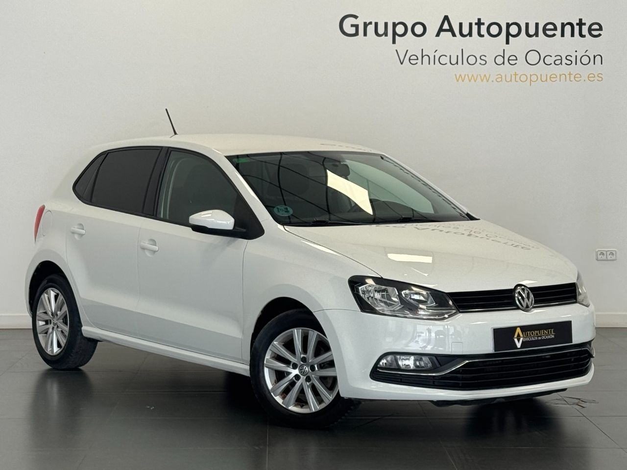 Foto volkswagen polo 2014 /