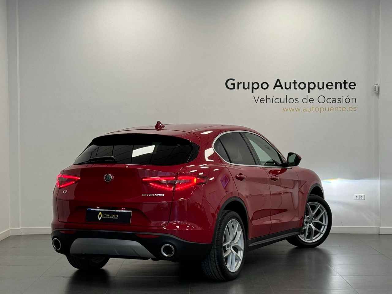 alfa romeo stelvio 2019 / foto grande (3)