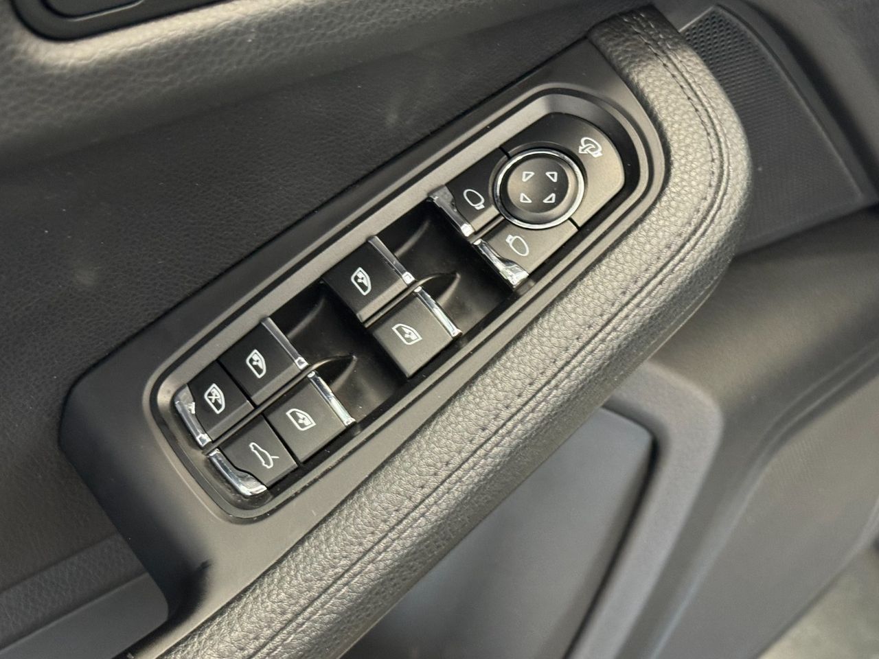 Porsche Macan MACAN - foto 17