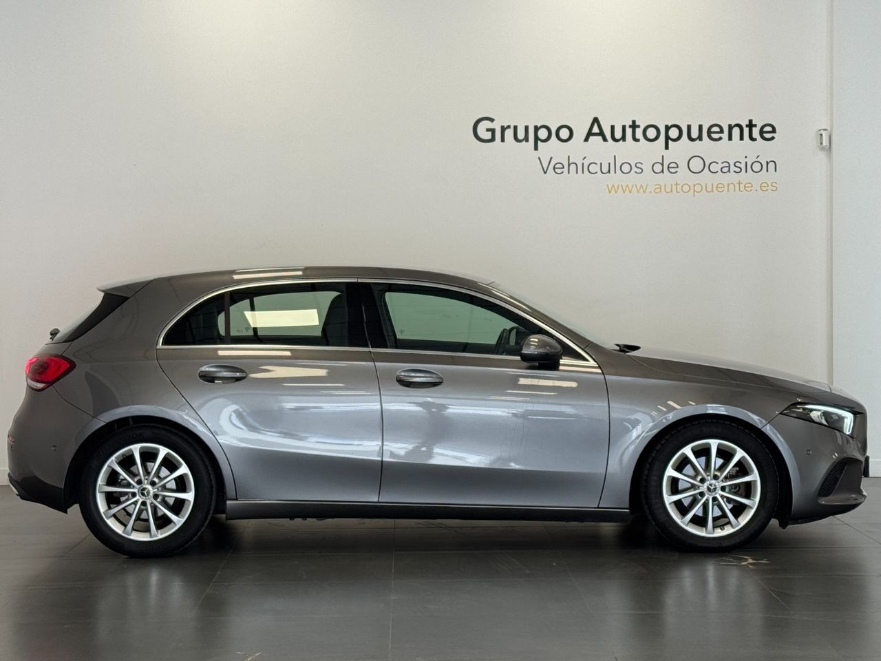 mercedes clase a 2018 / foto grande (2)