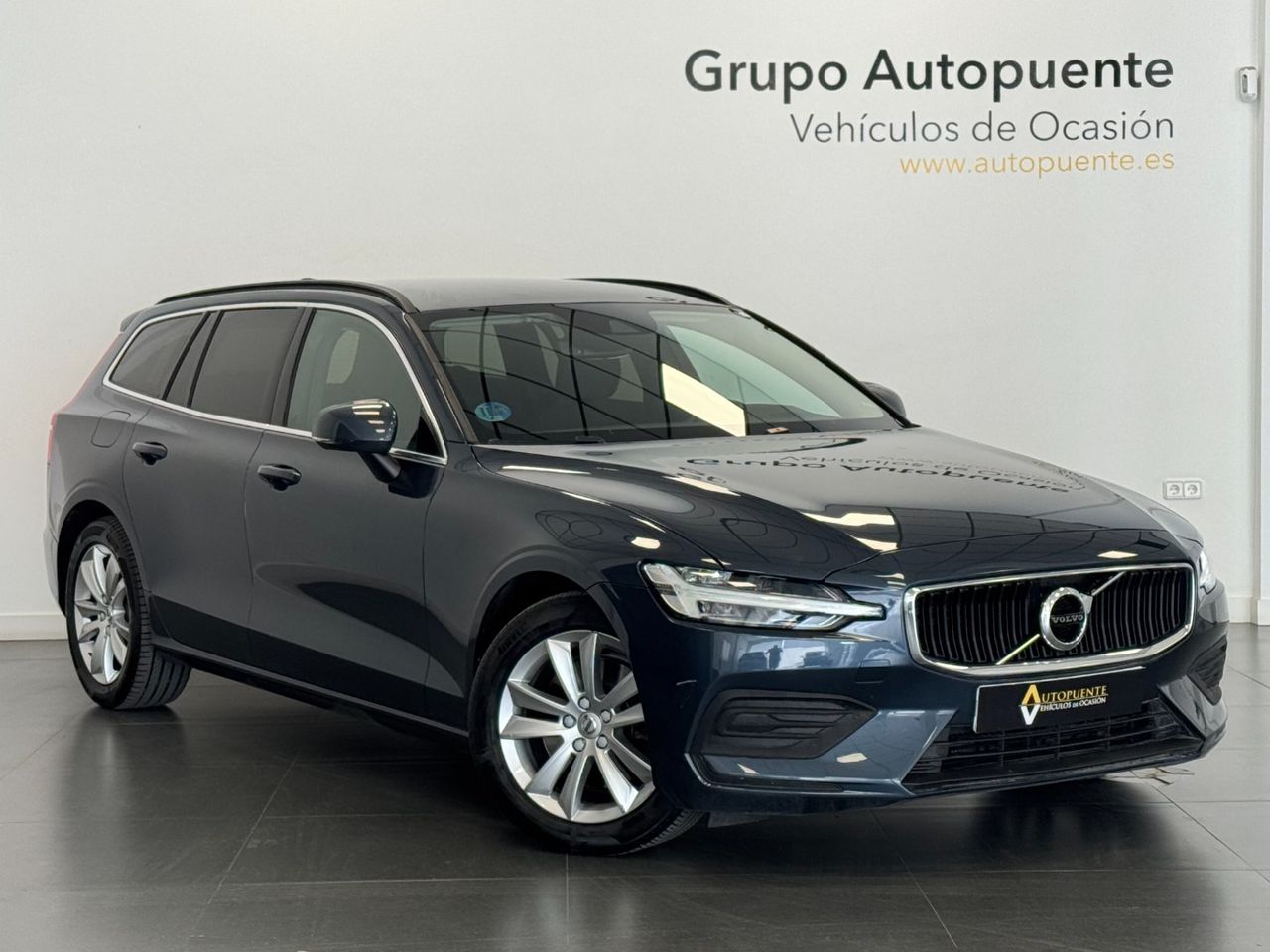 Foto volvo v60 2021 /
