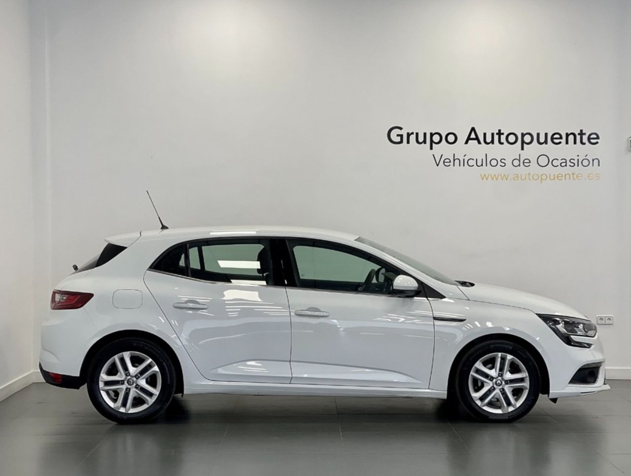 renault megane 2020 / foto grande (2)