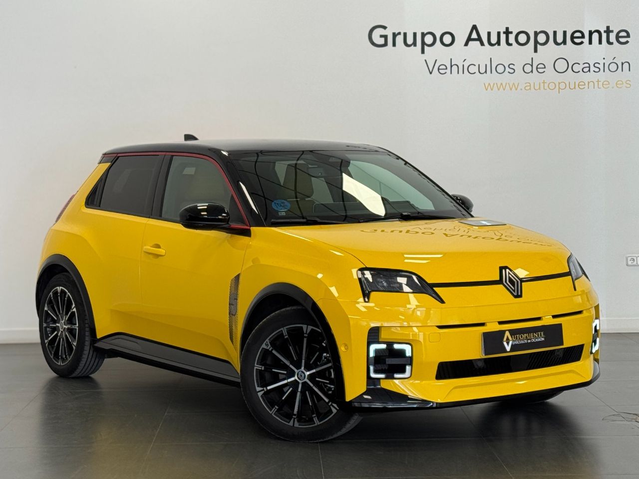 renault 5 e-tech 2025 /