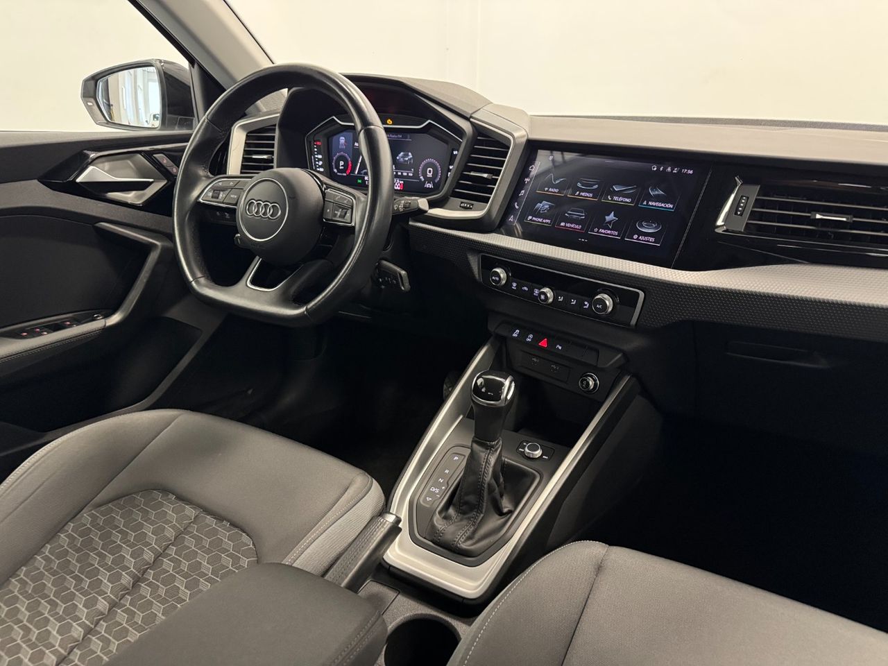 Audi A1 SPORTBACK S LINE - foto 11