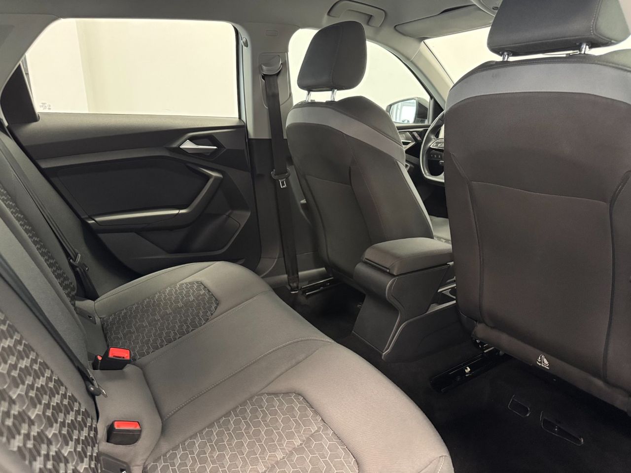 Audi A1 SPORTBACK S LINE - foto 43