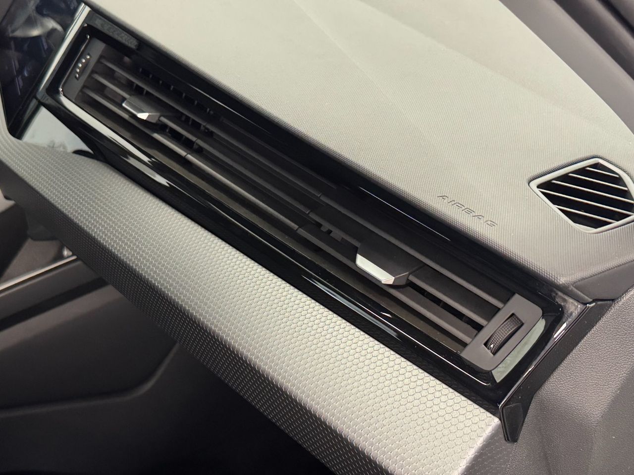 Audi A1 SPORTBACK S LINE - foto 33