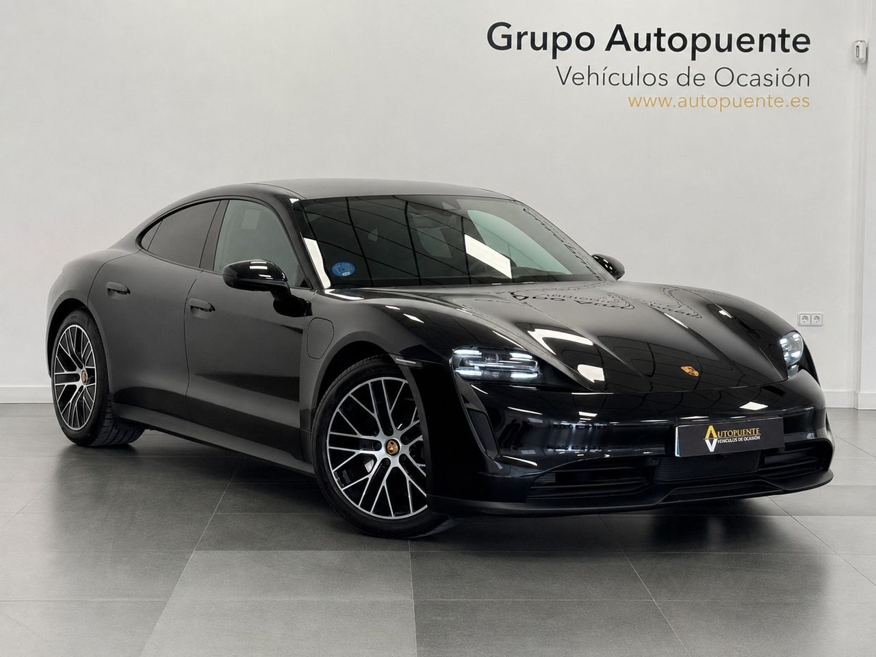 Porsche Taycan TAYCAN