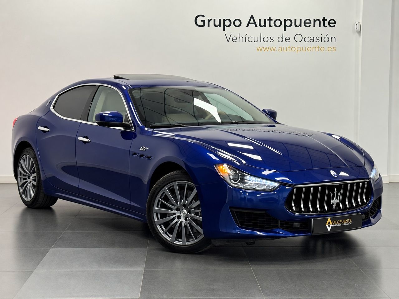 Maserati Ghibli GT L4 330CV