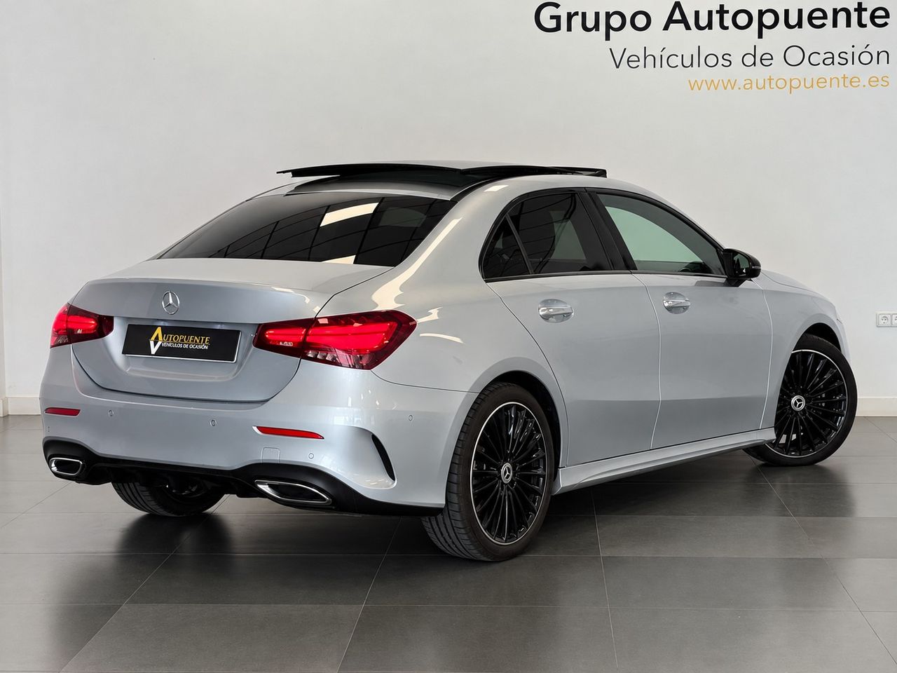 Mercedes Clase A A200D AMG 4MATIC - foto 3