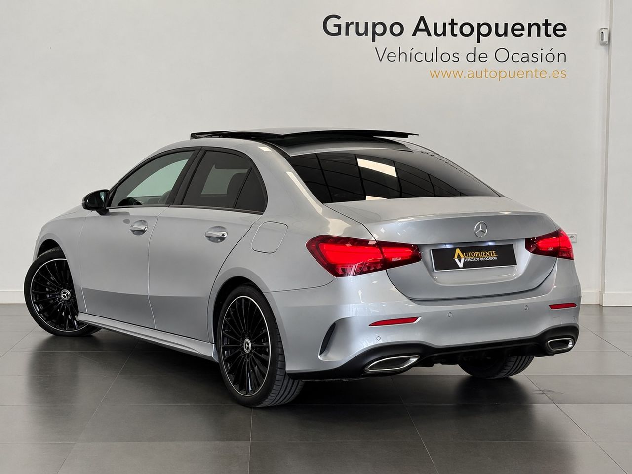 Mercedes Clase A A200D AMG 4MATIC - foto 4