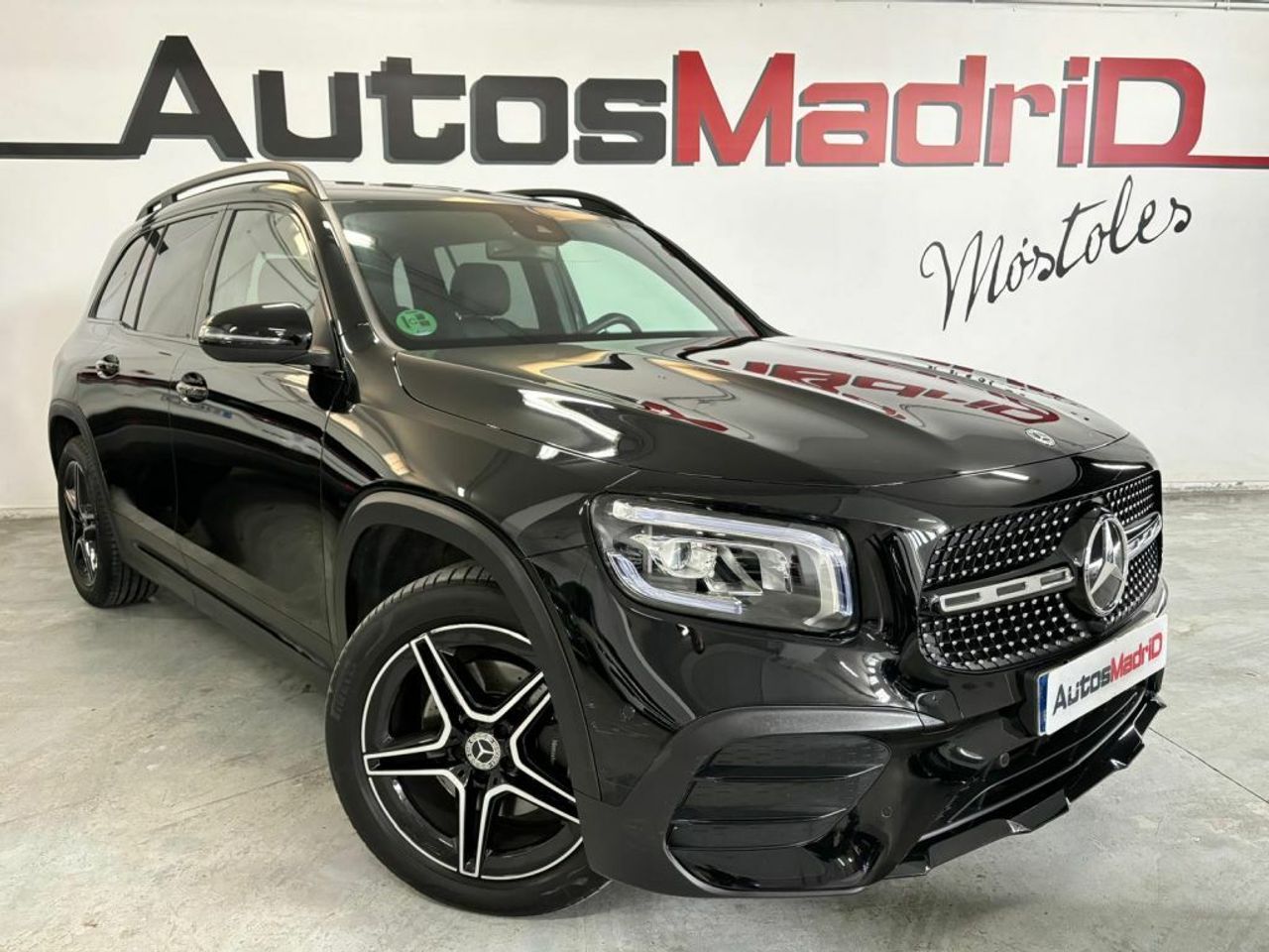 Nave comercial venta  de segunda mano - mercedes clase glb 2023 /