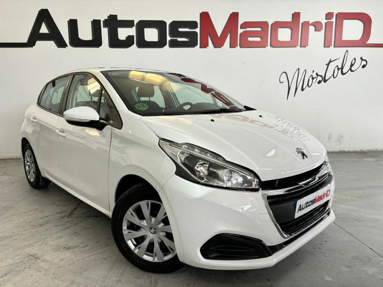 Peugeot 208 madrid  de segunda mano en Madrid - peugeot 208 2018 /