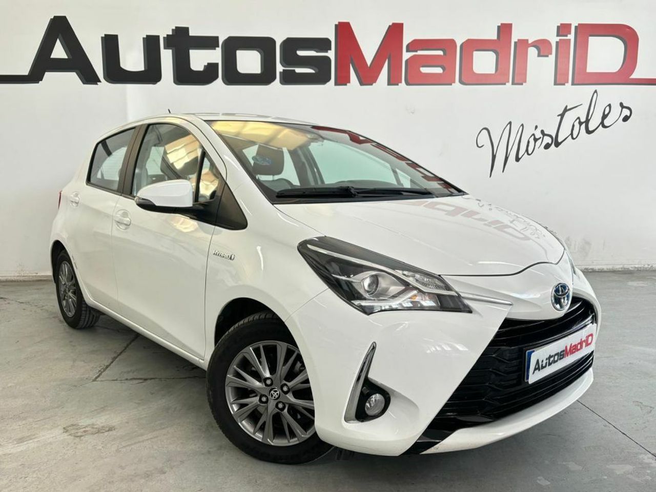 Nave comercial venta  de segunda mano - toyota yaris 2020 /