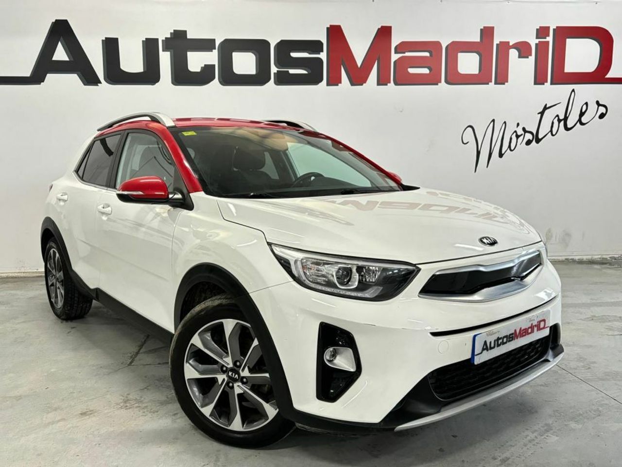 Kia stonic blanco 5 puertas  de segunda mano - kia stonic 2020 /