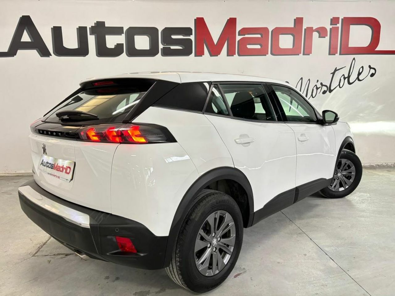 peugeot 2008 2021 / foto grande (3)