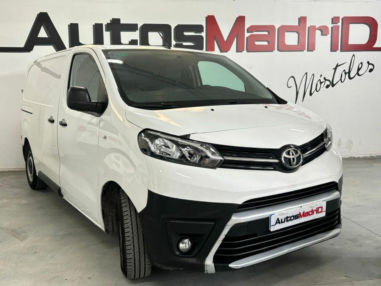 Nave comercial venta  de segunda mano - toyota proace 2021 /